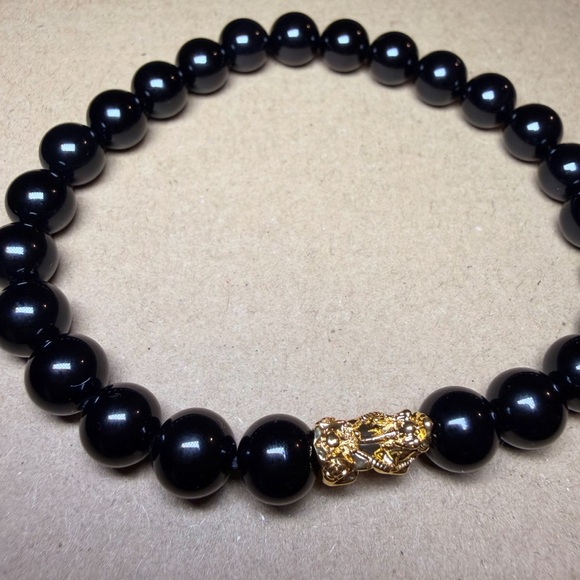 New 18K Solid Real Gold Bracelet Pixiu charm w black onyx unisex L large - Picture 4 of 4